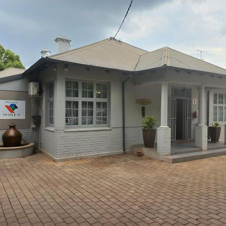 Triple9 Hatfield Guesthouse Pretoria-Noord Eksteriør billede
